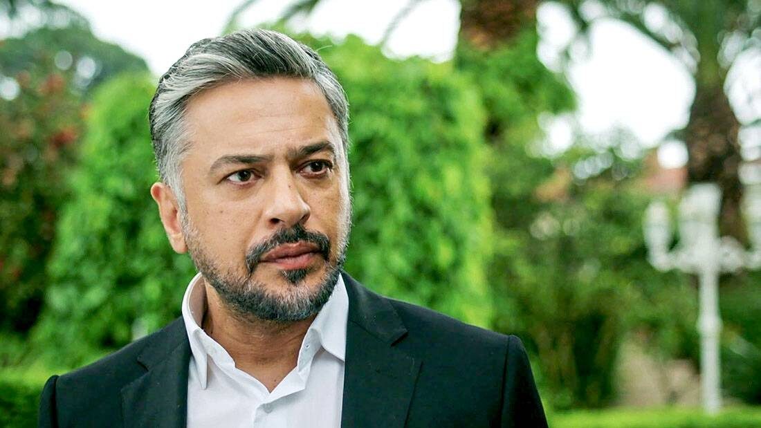 Эмре Алтуг. Фото: кадр из сериала «Зимородок»