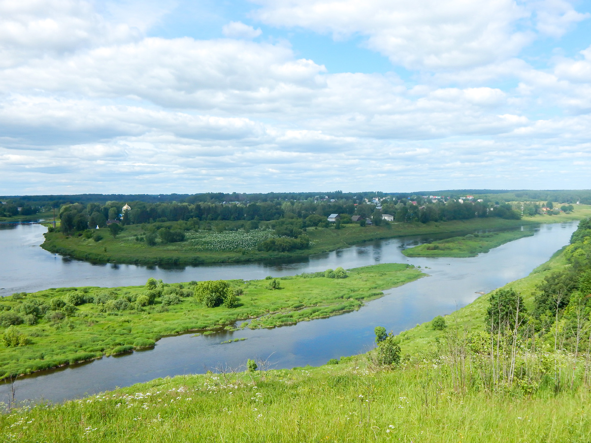 Слияние Волги и Вазузы