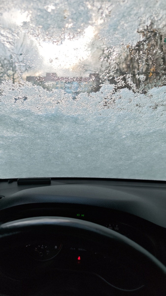 Села в машину 