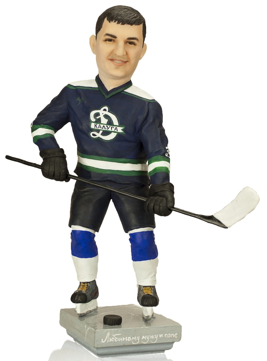 Статуэтка по фото «Главный на льду»