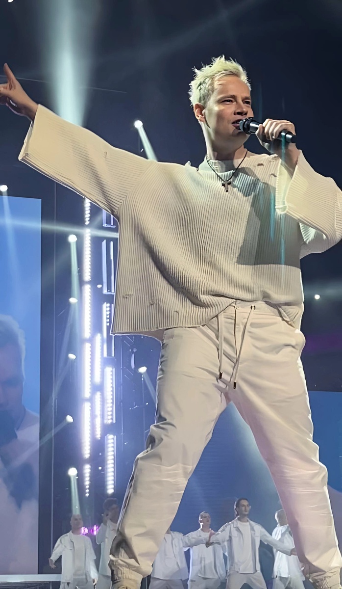 SHAMAN не ждёт похвалы, он идет своей дорогой. Из интернета 