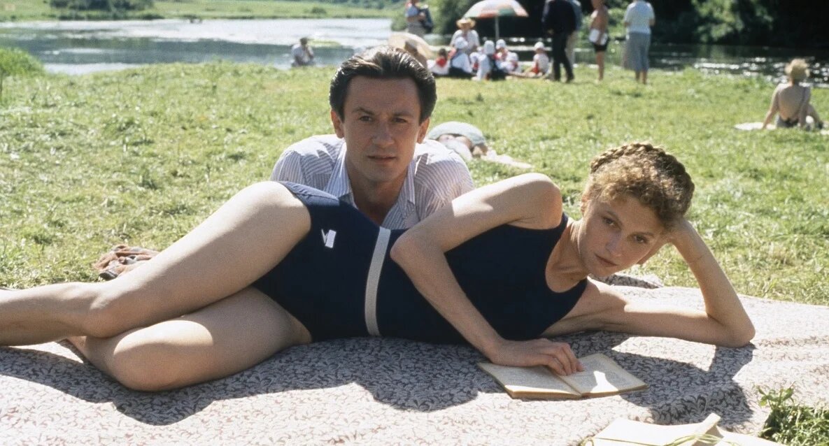 Кадр из фильма "Утомленные солнцем"