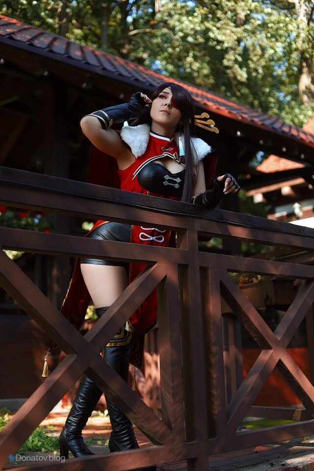    Бэй Доу у хижины, среди воспоминаний дальних путешествий