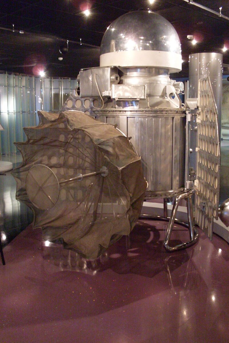    Cоветская межпланетная станция «Венера-1» Фото: Commons.wikimedia.org/ Armael