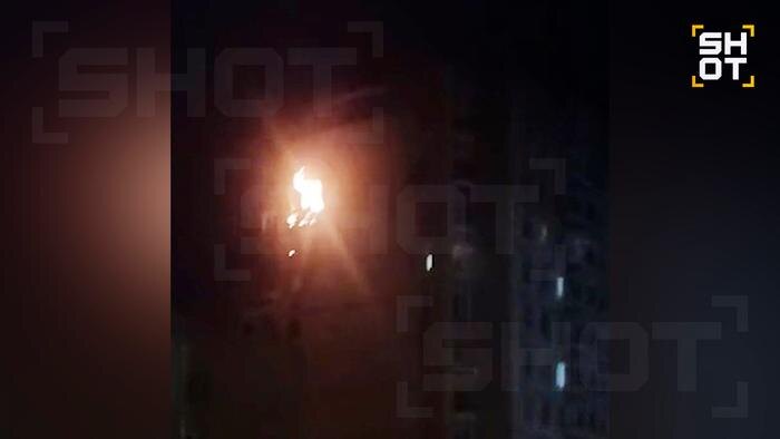 В Волгограде украинский БПЛА врезался в многоэтажный жилой дом. Фото © SHOT