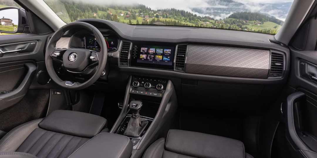 10 машин с пробегом, которые не хотят продавать даже спустя 7 лет владения. Среди них нет китайских моделей