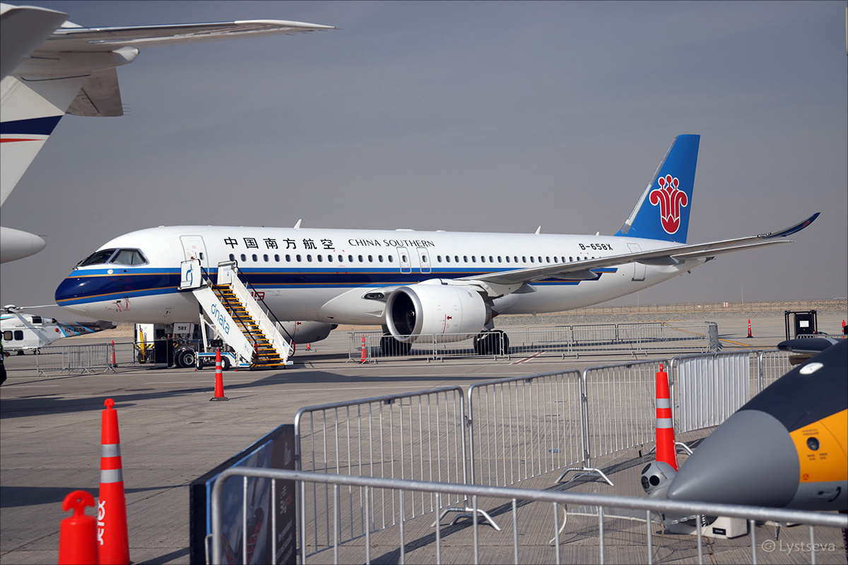 Впервые в Дубае китайский С919