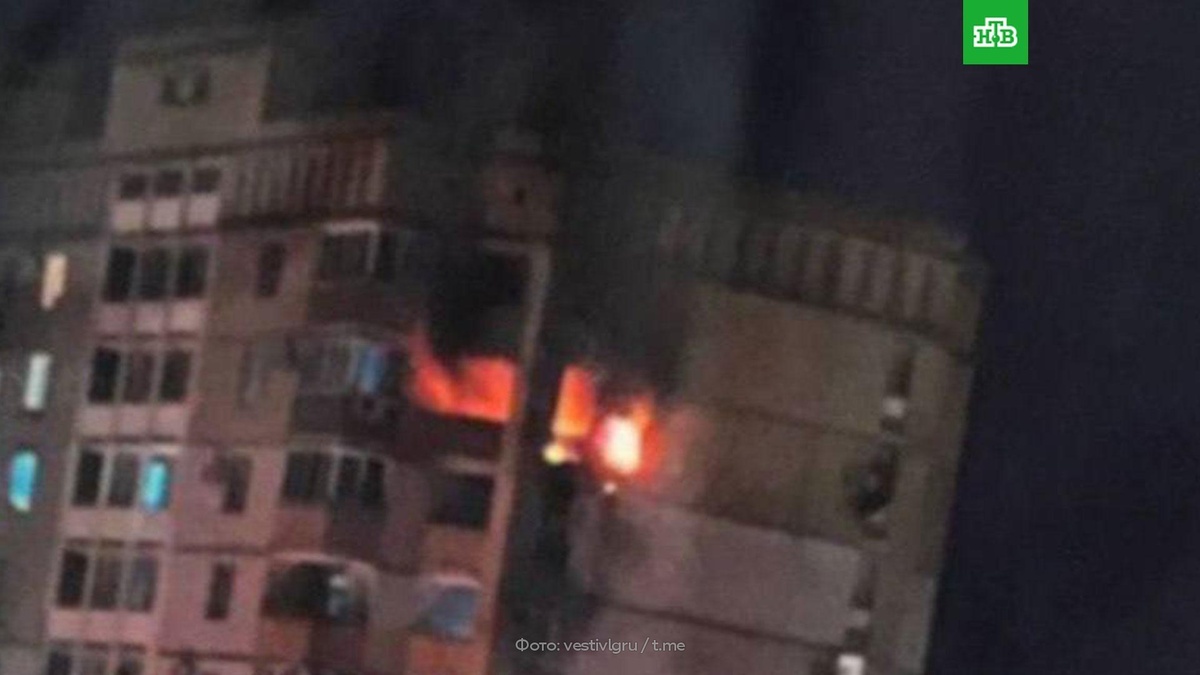    БПЛА врезался в многоэтажный дом в Волгограде