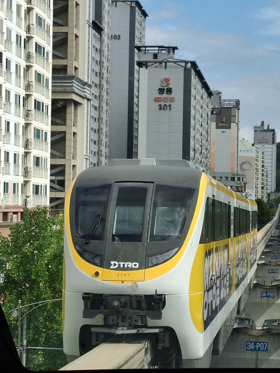 Монорельс. Тэгу. Южная Корея