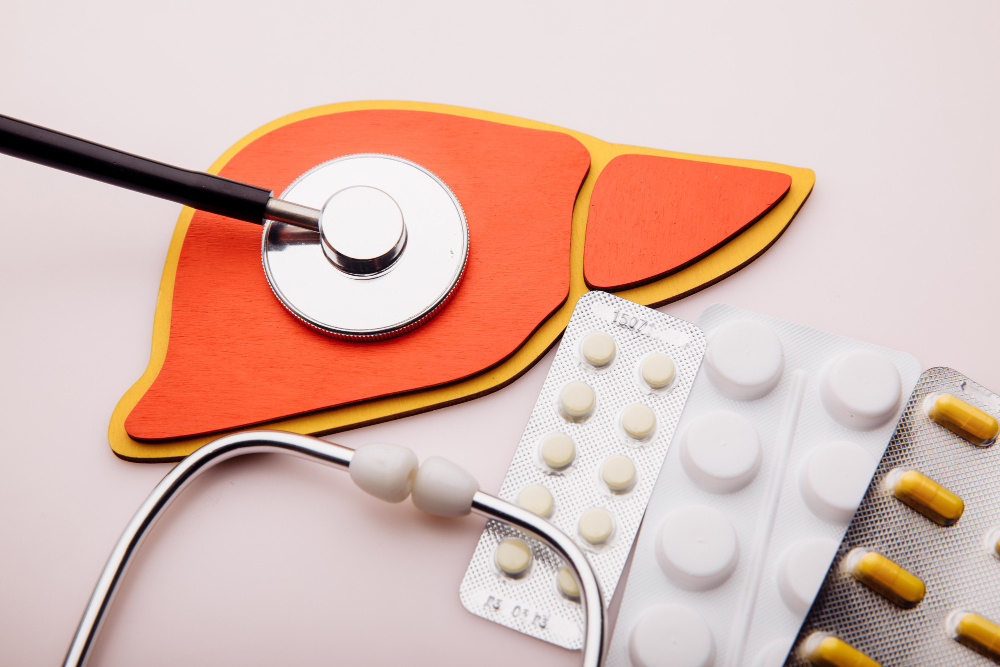 Хронические заболевания печени. (источник изображения: freepik.com)