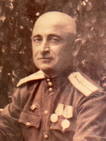 Капитан Советской Армии Филипп Дамеевич Хишба