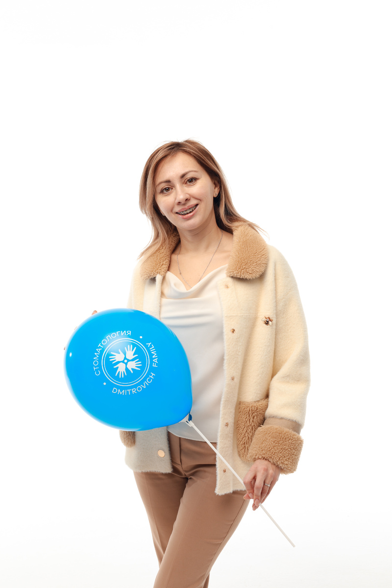 Фотография взята с сайта стоматологии Дмитрович Фэмили https://www.dmitrovich.ru/