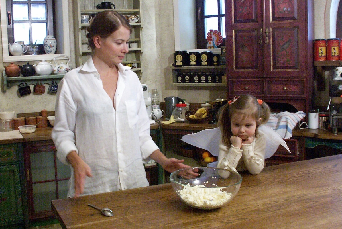 Юлия Высоцкая с маленькой дочкой Машей. Фото: Global Look Press