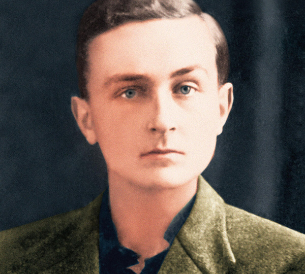 "Критиковал советское общество, но отдал за него жизнь" — перипетии неприкаянного Георгия Эфрона на фоне дневника