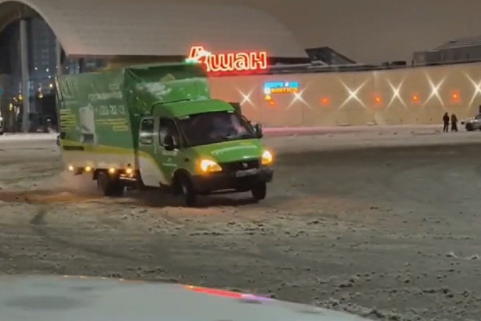    Автолюбители веселились, нарушая ПДД. Фото: пресс-служба ГУ МВД по СПб и ЛО