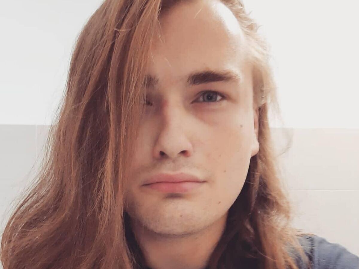     Российский актер дубляжа Петр Вечерков © Фото : соцсети Петра Вечеркова