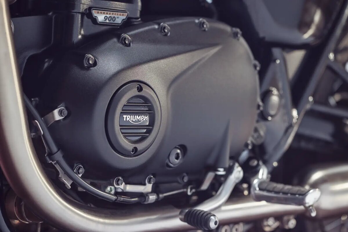 Triumph Bonneville T100 2026