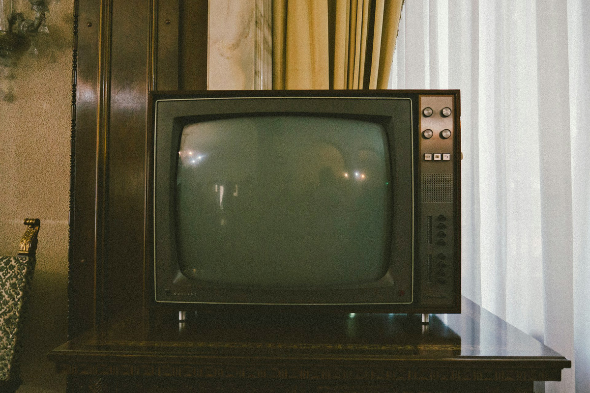 Какой телевизор лучше: TN, VA, OLED или IPS?