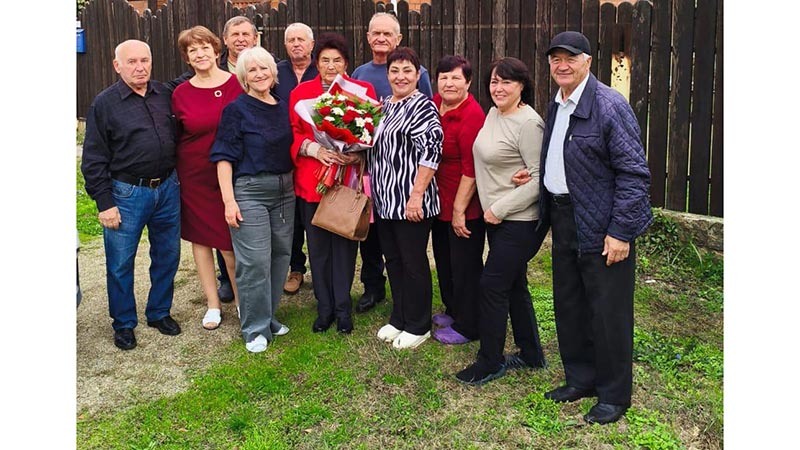    Золотые годы нашей жизни - школьные!