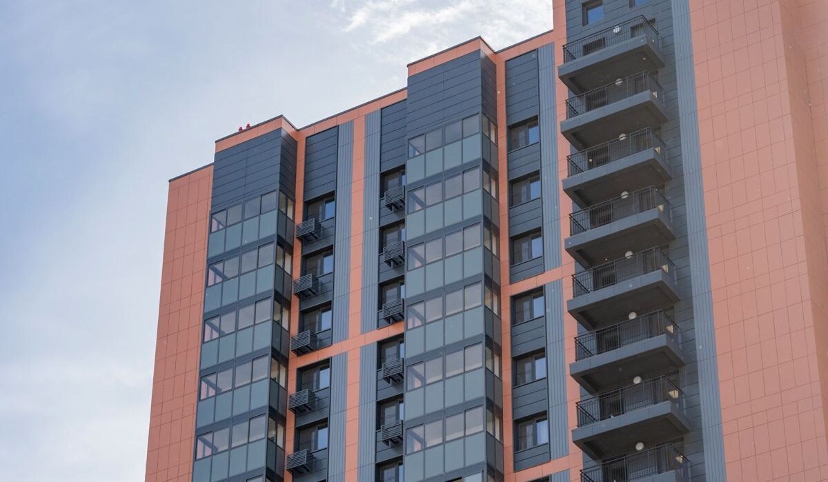     Многоэтажка. Источник: mos ru Автор фото: Пресс-служба Мэра и Правительства Москвы