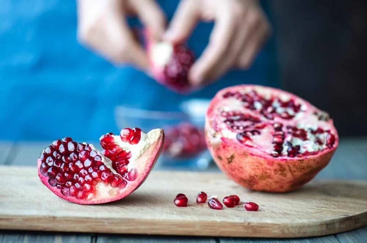    NA: употребление граната и орехов омолаживает иммунную систему