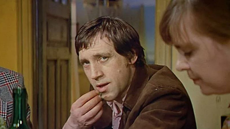 Так отчего же Рязанов хотел видеть Ю. Никулина в роли "Деточкина", Гайдай - "Иваном IV, а кое-кто Вицина "Гамлетом", а Высоцкого - "Афоней"?