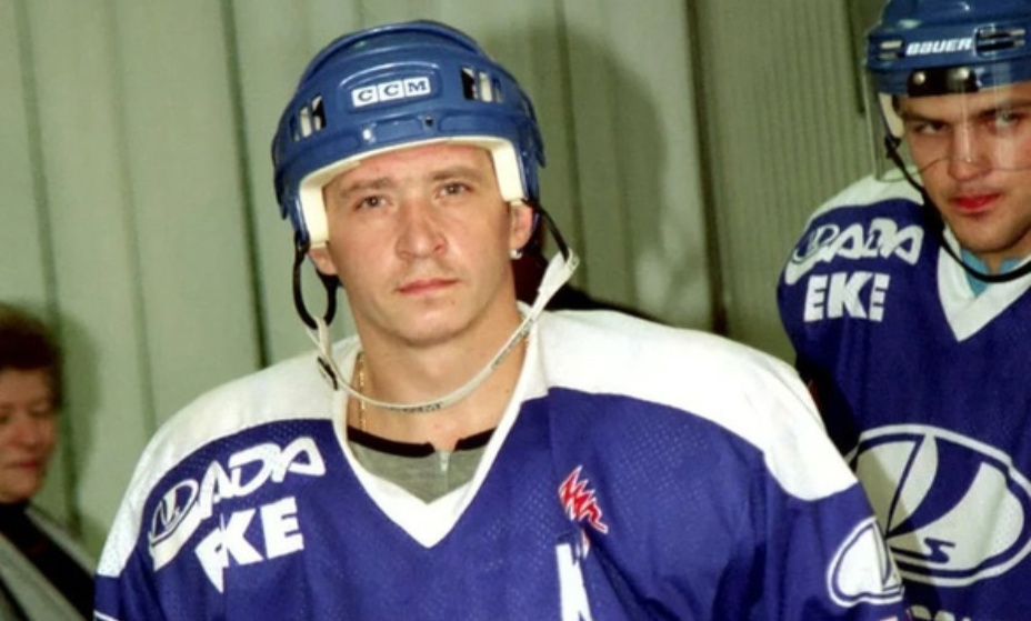    Вячеслав Безукладников был лидером "Лады" 1990-х. Фото: КХЛ