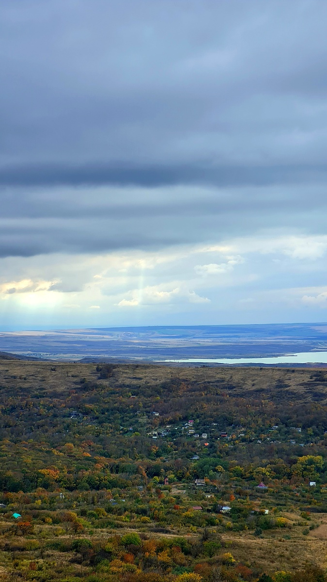 Сенгилеевское водохранилище.