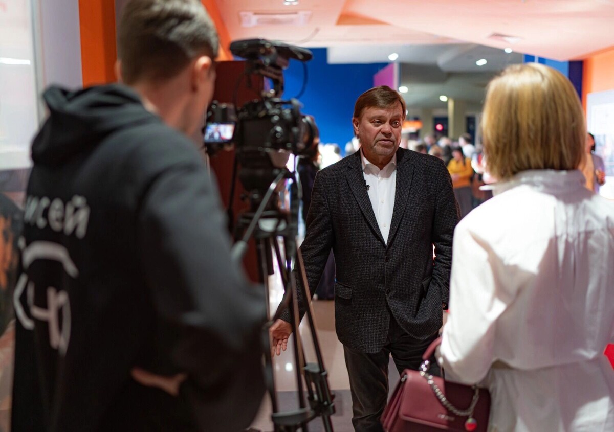     Автор: Владислав Бордушко Источник: «Енисей кино»