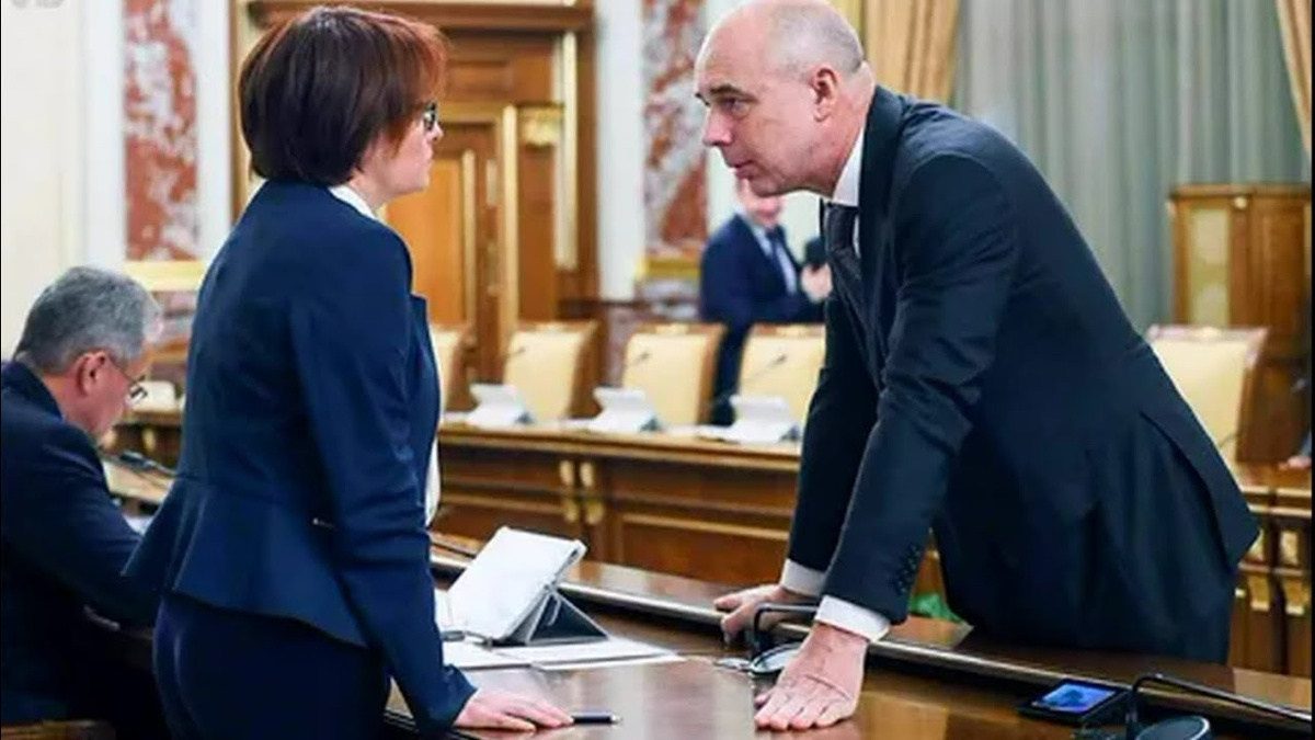 Россия на пороге экономического обрыва: почему система буксует и кто нажимает на тормоза