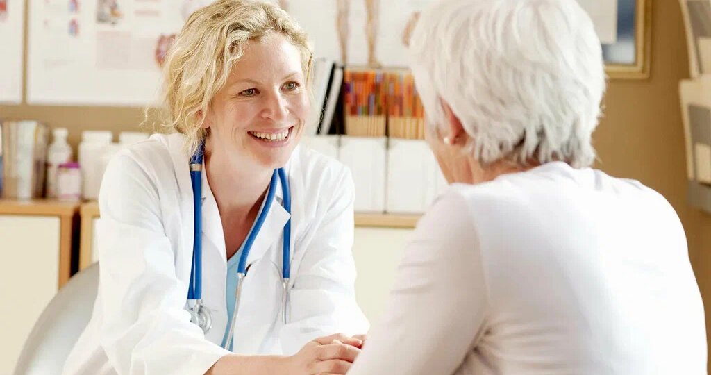 Не только щитовидка: 10 поводов записаться к эндокринологу — даже если вы чувствуете себя «нормально»