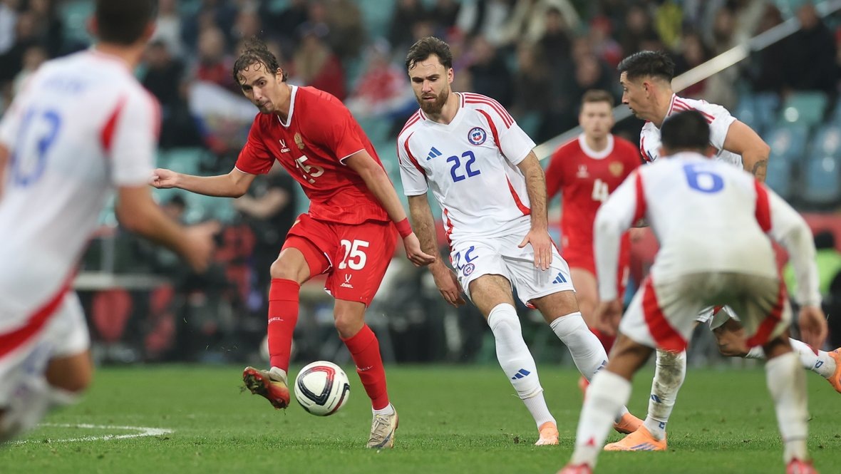    Матвей Лукин и Бен Бреретон Диас.Александр Федоров