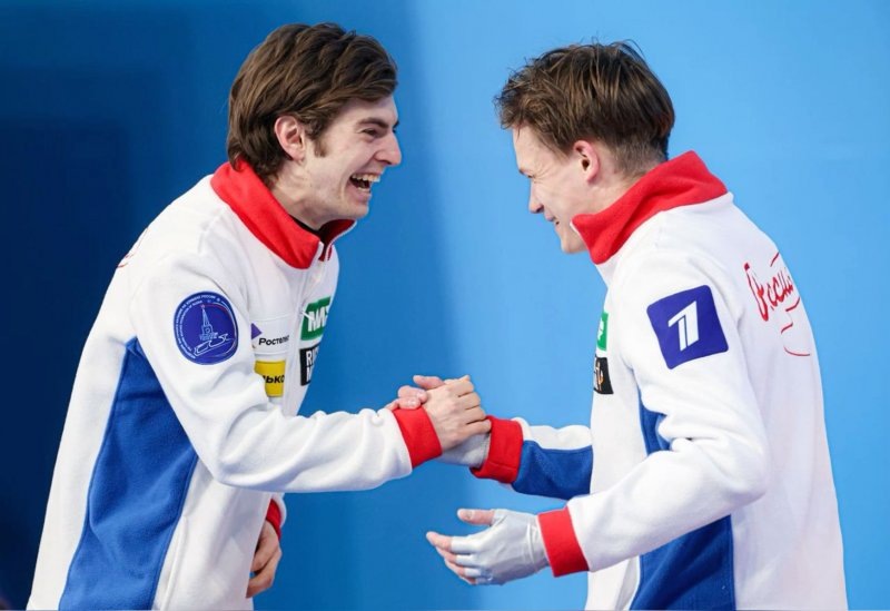     Марк Кондратюк и Евгений Семененко. Фото: pl.pinterest.com.