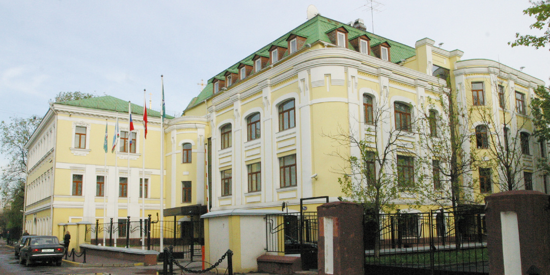 Развитие внешних связей компании