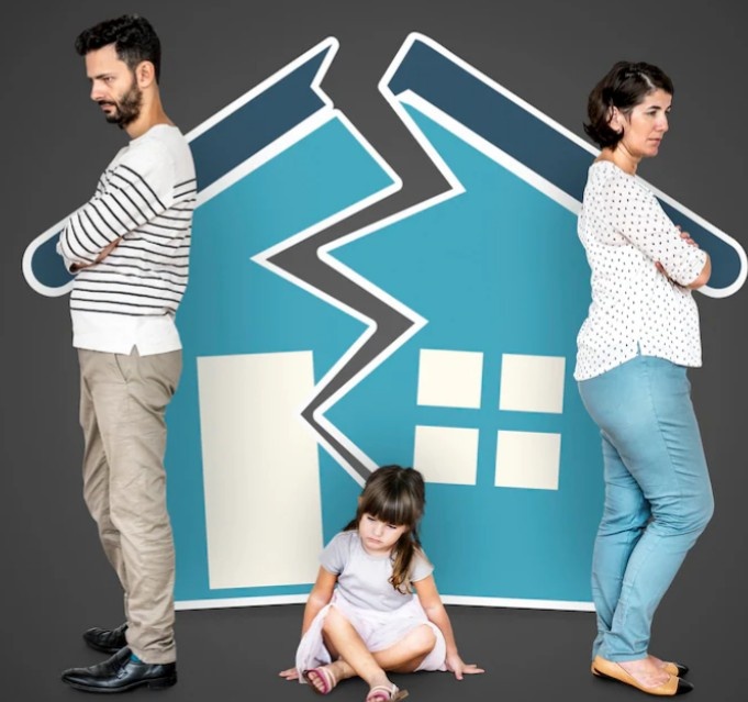 Только что закончил скандал семейный.