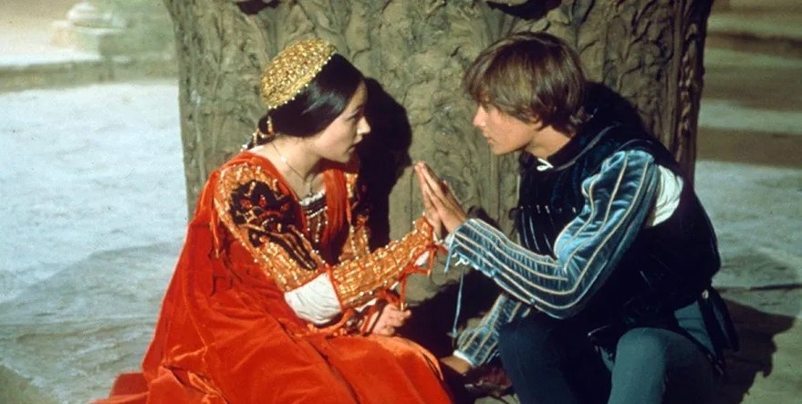 Клянёмся быть вместе навсегда