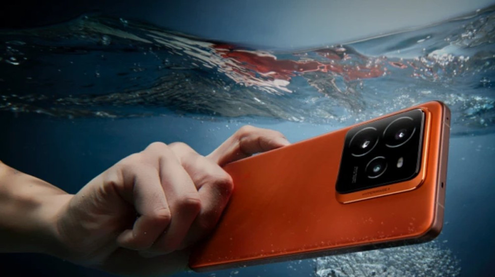    realme удивляет всех: самый мощный флагман с гигантским аккумулятором и ценой мечты