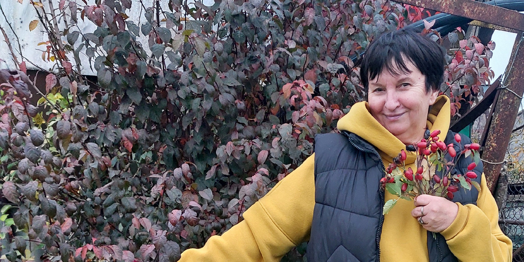 Выходные на пенсии. Хожу по гостям и создаю запасы на зиму. И продолжаем готовиться к старости с мужем