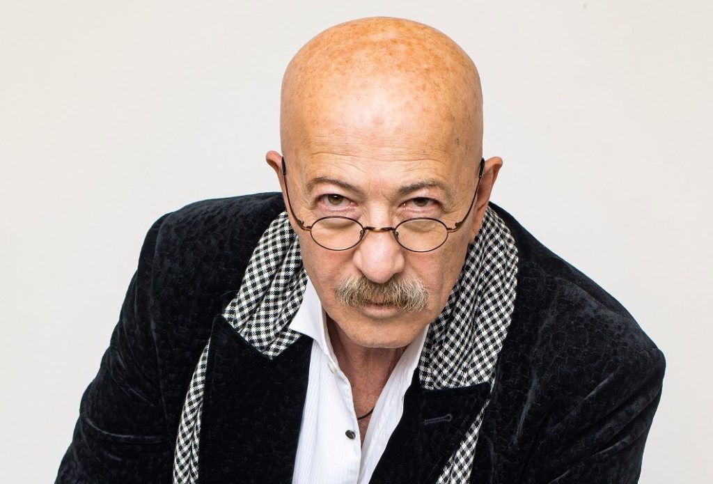    vk.com/alexander_rozenbaum