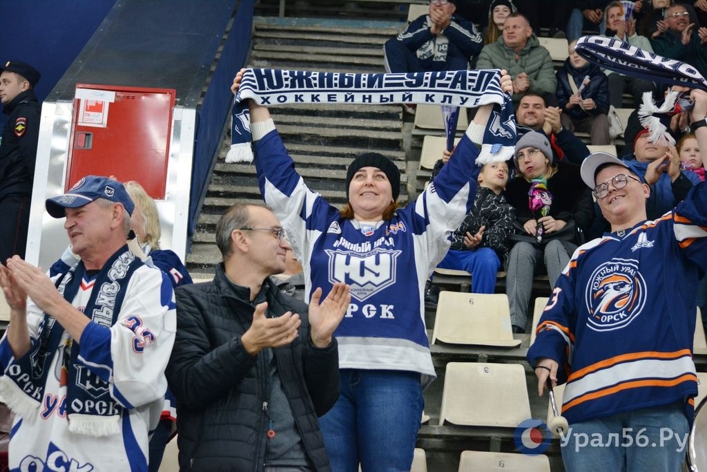    «Мы заслужили эту победу, долго ждали ее»: ХК «Южный Урал» переиграл ХК «Звезда»
