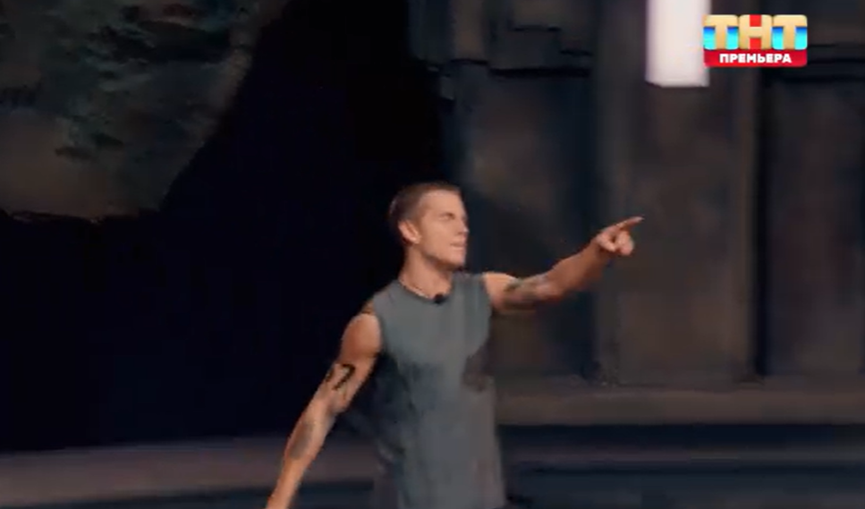 Кадр из шоу "Титаны" 23.11.2025