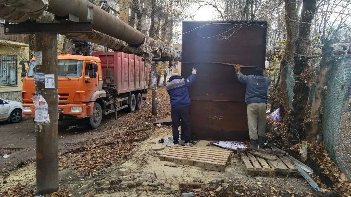    В Саратове за неделю снесли свыше 40 незаконных конструкцийНовости Саратова и области – Сетевое издание «Репортер64»