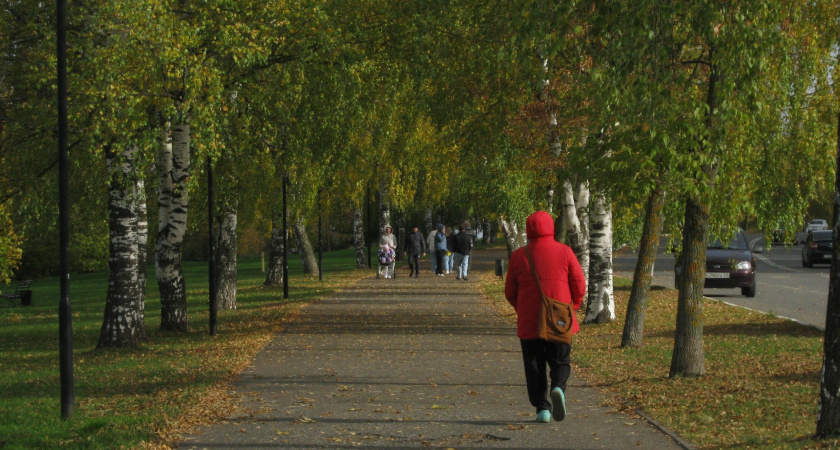    От общения с этими людьми отказывайтесь без сожаления - иначе быть беде: испортите себе жизнь полностью