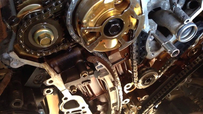 Проверка мотора и уровня топлива