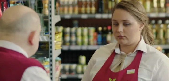 Ася Королёва за прилавком