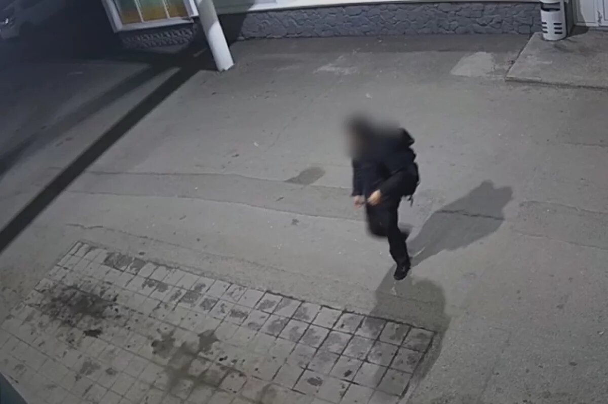    На Камчатке задержан сахалинец за попытку поджога АЗС по указке мошенников