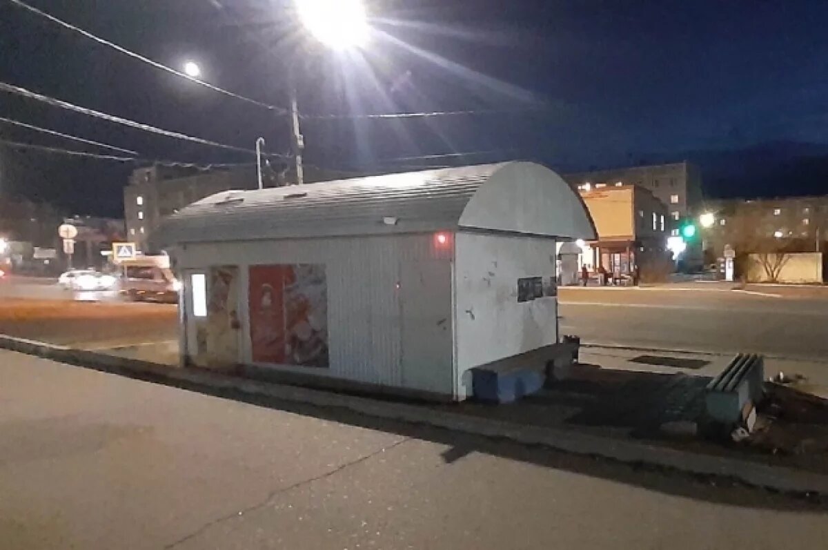   Два незаконных ларька снесли в Чите
