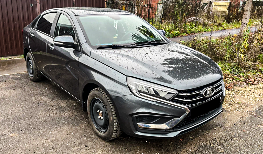 Сосед пересел с 5-летнего Kia Rio на новую Vesta NG 2025. Спустя полгода продал Весту и пересел на Kia обратно