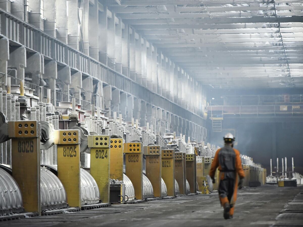    Красноярский алюминиевый завод© РИА Новости / Владимир Николаев