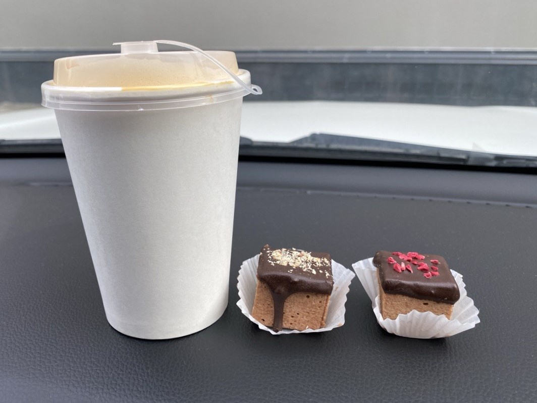 Из кофейни "Птичка-синичка".